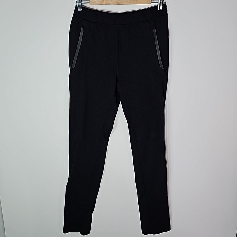 Lululemon small black athletic joggers